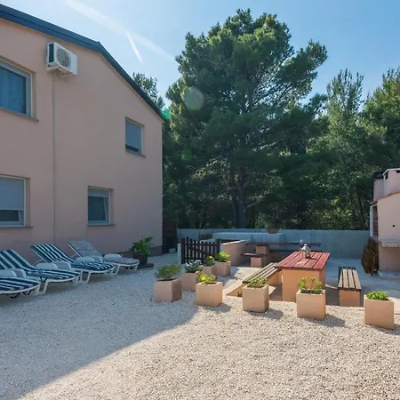 Zaklina 2 By Interhome Apartment Vir