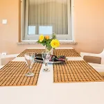 Zaklina 2 By Interhome Vir