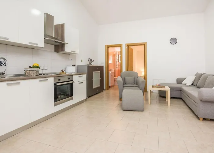 Zaklina 2 By Interhome Appartamento Vir